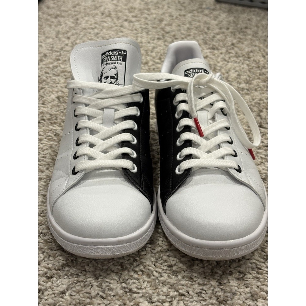 Disney x Adidas X Stan Smith Cruella Deville Mens US Sz 9 Black White Sneakers